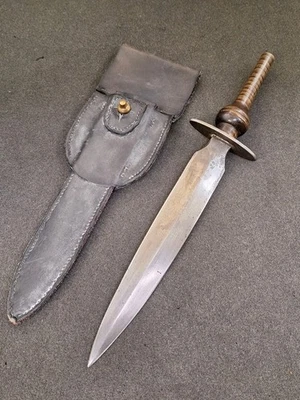 Cuchillo daga bayoneta enchufe forjado a mano George F Ainslie hoja de 9 3/4" personalizado EE. UU.  Foto 1 de 4