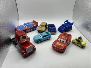 Lote De Colección 8 Coches Película Diecast Coches Camión Lightning Mcqueen L25 - Imagen 1 de 8
