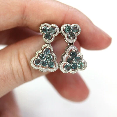 2.3 克拉天然真亚历山大石钻石纯 14k 白金三角耳环 — 第 1/4 张图片