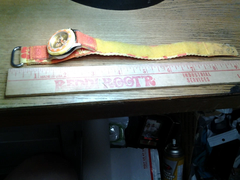 Reloj Pulsera Freestyle Resistente al Agua con Diseño Floral  Foto 1 de 1