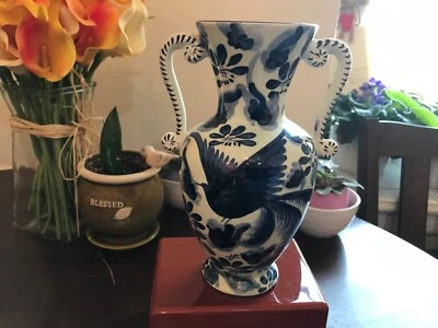 Florero vintage raro pintado a mano Bélgica de cerámica blanco azul #878 8"" H  Foto 1 de 4