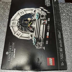 LEGO Star Wars: Emperor's Throne Room Diorama (75352) - Bild 1 von 1