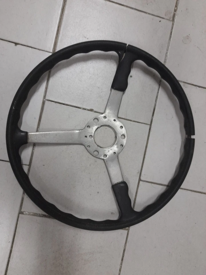 Fiat 1100 TV 1200 1500 Epoch Steering Wheel - Image 1 of 1