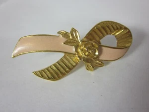 Vintage Avon Breast Cancer Awareness Lapel Pin Pink Ribbon Roses Brooch Pin - Picture 1 of 4