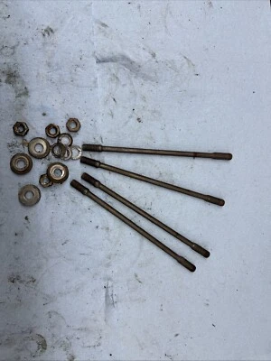 1979 Kawasaki Drifter 440 Vintage Snowmobile Motor Cylinder Head Studs Foto 1 de 3