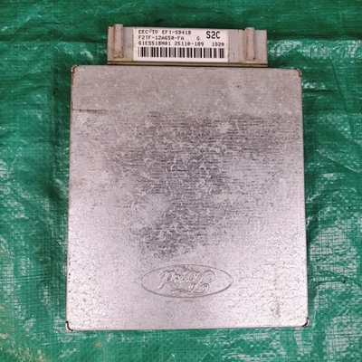 Módulo de control del motor PCM Ford Truck Van 91 93 5,8 AT ECU F2TF-12A650-FA S2C ECM Foto 1 de 4