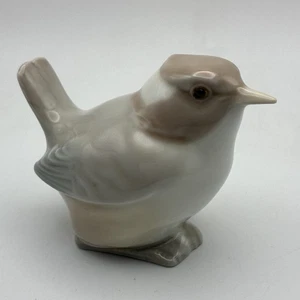 Lladro Porcelain Figurine Retired Bird - Picture 1 of 8