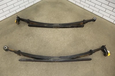 01-10 Chevy GMC 2500HD OEM Rear Leaf Springs Pair Left/Right - Image 1 of 4