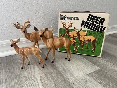 Breyer Deer Family Wildlife Series Model 3123 w/Original Box Vintage - Image 1 of 4