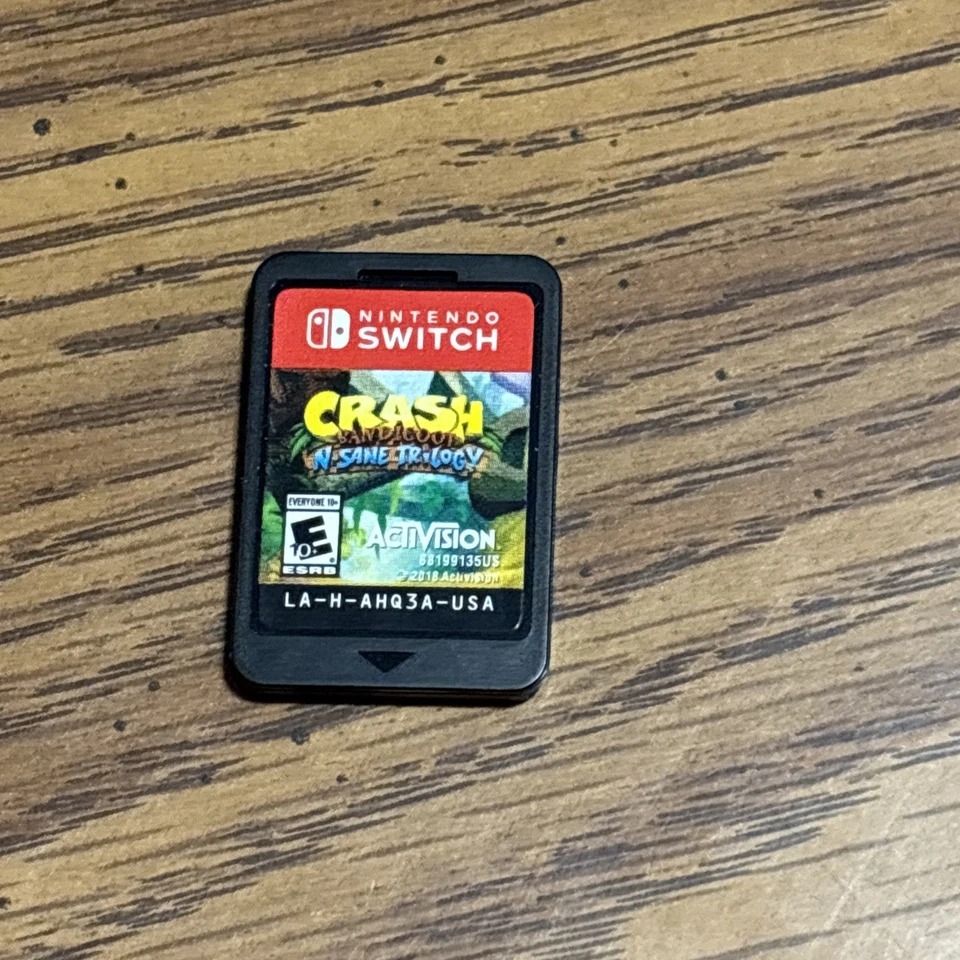 Juego Nintendo Switch Crash Bandicoot N Sane Trilogy, solo cartucho, funciona muy bien Foto 1 de 1