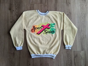 VINTAGE Erwachsene Unisex "JESUS RETTET" Retro bunt gelb SWEATSHIRT Größe SMALL - Bild 1 von 8