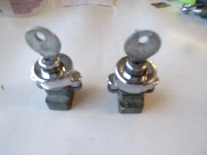 Mopar 1949-1952 Glove Box Lock with Key - Bild 1 von 2