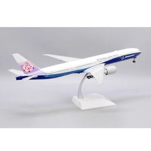 JC Wings 1/200 China Airlines Boeing 777-300ER B-18007 XX20020 Finished Model - Picture 1 of 12