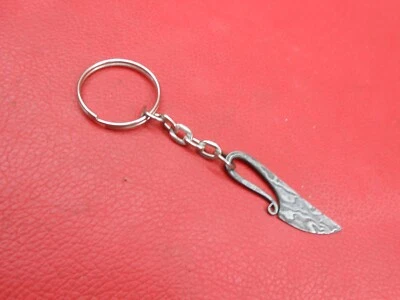 Men Women Creative Damascus Steel Small Key Chain Articles Use As A Gift - Image 1 of 4