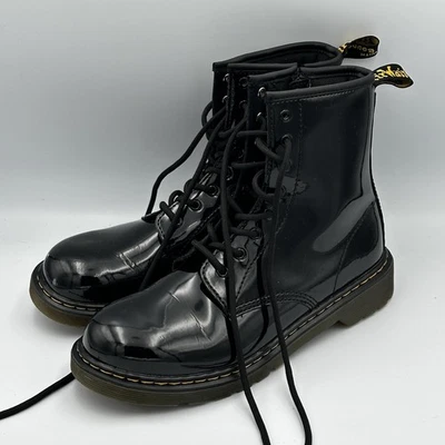 Dr. Martens 1460 Boots Womens Size 7 Black Patent Leather Lace Up Zip AirWair - Image 1 of 4
