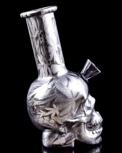 GRIM RIPPER Bong Mini BONG Tubo de Agua de Vidrio FRÍO Cachimba Calavera Bongs *EE. UU.* - Imagen 1 de 3