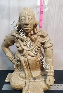 VINTAGE RARO JORONGO TEQUILA VUOTO DECANTER SEDUTO MAYA AZTECO GIOCATORE DI PALLA LEGGI - Foto 1 di 10