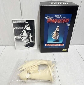 VOLKS Galaxy Express 999 Maetel Garage Kit 1/8 Orient Hero No.11 Unassembled JP - Picture 1 of 10