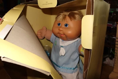 2007 Cabbage Patch Babies Messy Face Boy Doll Ice Cream  Birth Certificate - Image 1 of 4