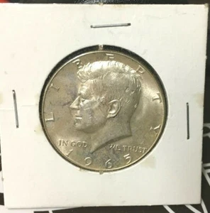 1965-P KENNEDY HALF DOLLAR 40% Silver Content 1965 P Inventory #2A Sharp Luster - Picture 1 of 2