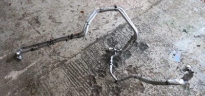 Aston Martin DB9 DBS VIRAGE 2011 AIRE ACONDICIONADO TUBERÍAS Y MANGUERAS BAHÍA DE MOTOR D Foto 1 de 4