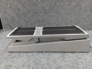 Pedal de volumen BOSS FV-500L Pedal de efecto para guitarra usado - Imagen 1 de 4