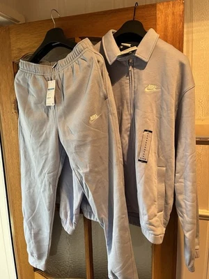Full Nike Tracksuit -  Rrp £180 - Image 1 of 4