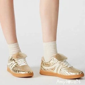 Steve Madden Madrid Sneakers Gold Size 7.5 New - Picture 1 of 7