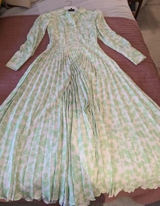 Closet London White Green Floral Pleated Full Skirt Dress 8 - Picture 1 of 10