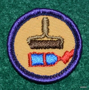 INSIGNIA GIRL SCOUT WORLDS TO EXPLORE - PÚRPURA - IMPRESIONES Y GRÁFICOS - Imagen 1 de 2
