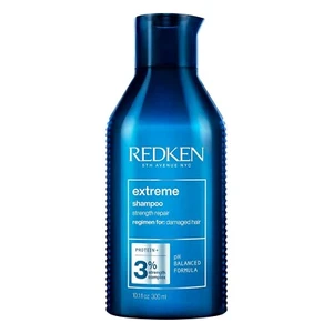 Redken Extreme Shampoo Strengthen and Repair Damaged Hair fortifies weak areas - Picture 1 of 3