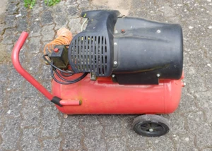 KRAFT GERÄTE KOMPRESSOR TURBOAIR mit Zubehör - Bild 1 von 5