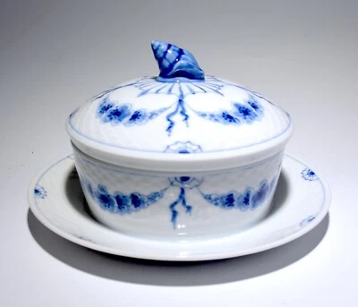 Bing & Groendahl Denmark Empire Butterdose Porzellan Nr. 196 H 10 cm - Bild 1 von 4