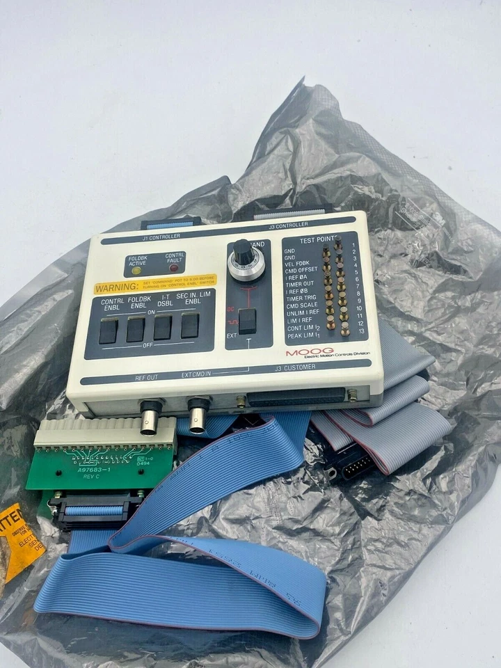 MOOG 155-002 Controller Electric Motion Controls Division Servo Controller - Image 1 of 4