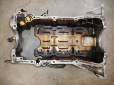 2003 NISSAN MURANO UPPER OIL PAN W/ OIL FILTER HOUSING & WINDAGE TRAY Foto 1 de 4