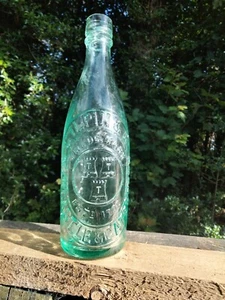 GILPIN & Co castle pictorial NEWCASTLE & GATESHEAD old bottle - Picture 1 of 1