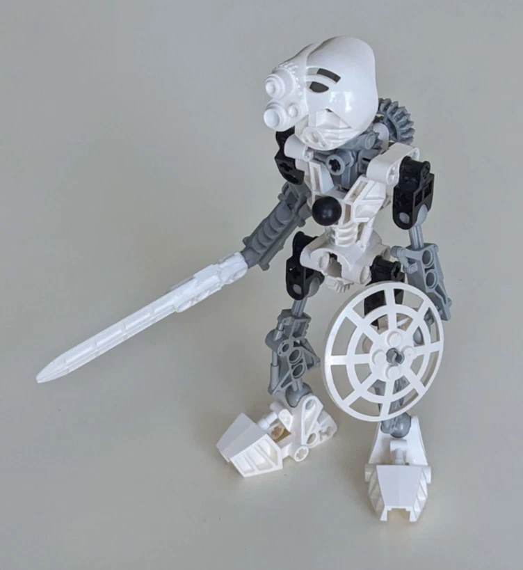 LEGO Bionicle Toa Kopaka 8536, All Parts Excellent Condition - Image 1 of 1
