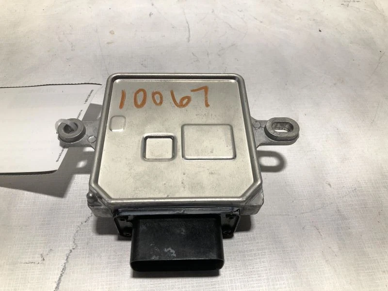 Chassis ECM Fuel Pump Fits 15-17 CHEVROLET CAPRICE 9987 - Image 1 of 4