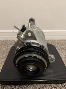 Genuine GM Compressor 85750160 (replaces 85750161) - Picture 1 of 8