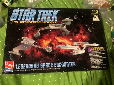 AMT Star Trek the enterprise incident model kit new open box - Image 1 of 2