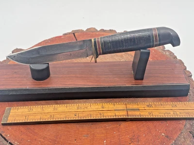 Vintage Western Baby Shark 46-5 Guard Stamped Leather hdle black pommel--2936.24 - Image 1 of 4