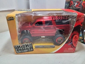 JADA "High Profile" 2007 Chevy Lifted  Suburban  Red. 1:24 Boxed New - Picture 1 of 10