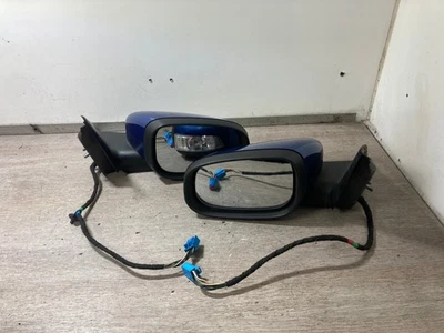 Par de espejos retrovisores delanteros Volvo V50 2007 del lado del conductor y del pasajero Foto 1 de 4