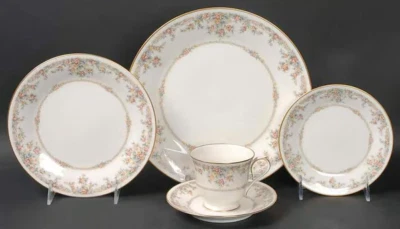 Noritake Gallery China 5 piece place setting