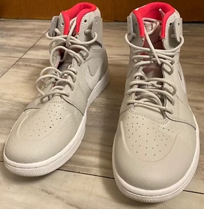 Nike Air Jordan 1 Retro High Nouveau Pure Platinum (819176-050) Men's Size 11 - Picture 1 of 7