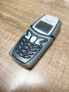 Nokia 5210 Housing - Picture 1 of 6