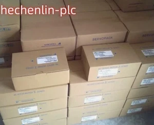 1 PC NEW YASKAWA AC SERVO MOTOR SGMPH-04A1A4S UPS or FedEx - Picture 1 of 1