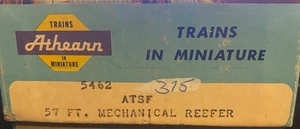 Athearn HO Scale - 57' Mechanical Reefer ATSF 56402 - 5462 - SWA2 - Picture 1 of 2