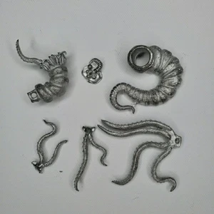 Vintage Call Of Cthulhu RAFM 2926 Cthonian Carnivorous Worm Metal Open Box - Picture 1 of 5
