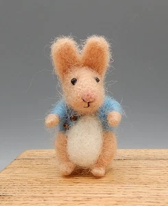 OOAK Felted Peter Rabbit Toy Bunny Doll Artisan Dollhouse Miniature 1:12 - Picture 1 of 9